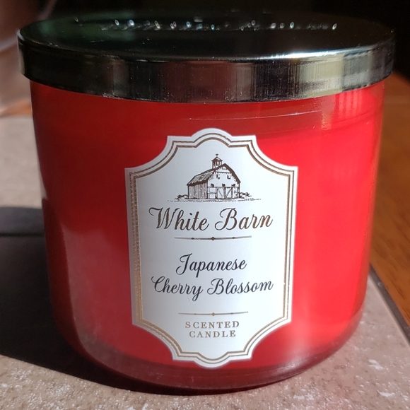 White Barn Other - Bath & Body Works White Barn scented candle